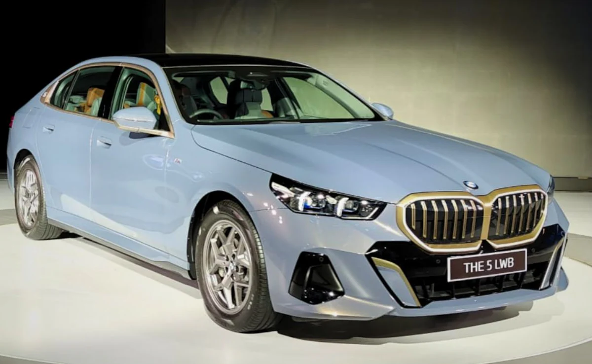 BMW 5 Series Long Wheelbase - Car Image